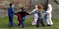 Scuola e inclusione per favorire l’integrazione dei giovani stranieri